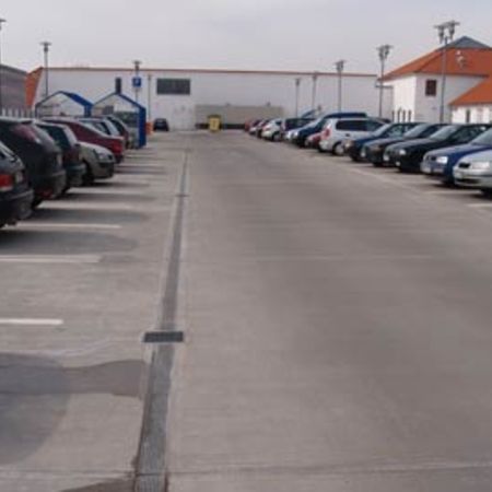 Tiefgarage, Parkdeck / -dach, Hofkellerdecke